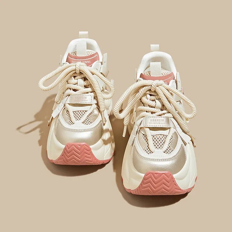 A Poinsettia Princess Chunky Sneakers Women's-6