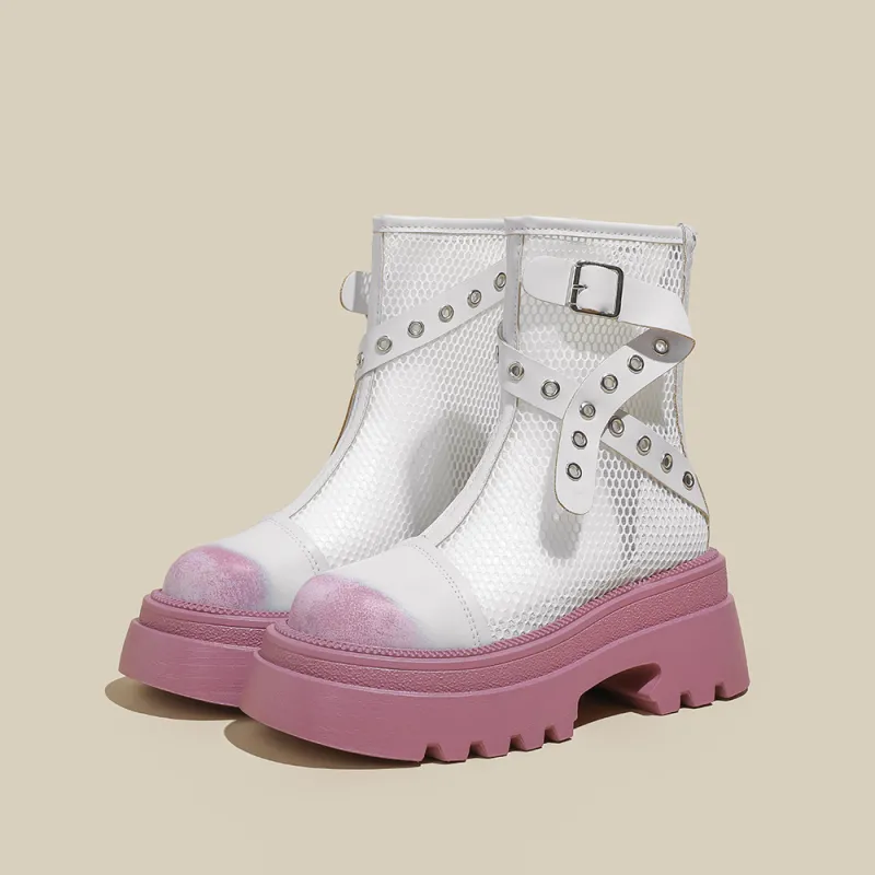A Poinsettia Princess Ankle Boots Women's-6