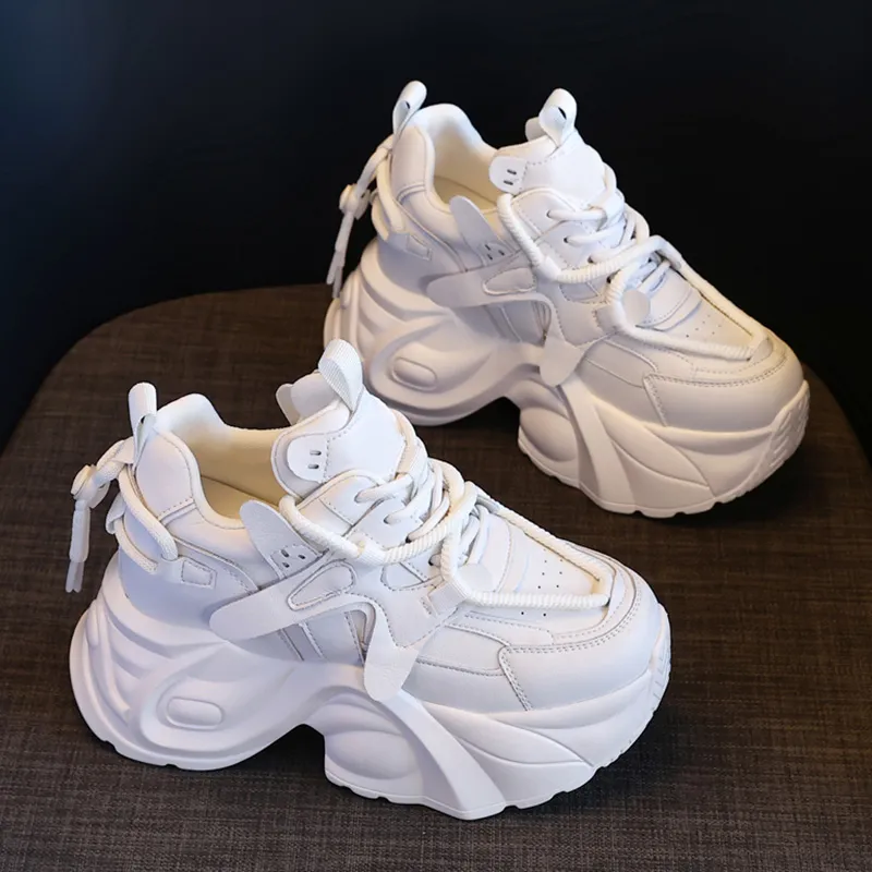 A Poinsettia Princess Low Top Chunky Sneakers Women's-19