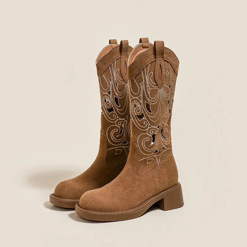 A Poinsettia Princess Outdoor Boots Women's-7