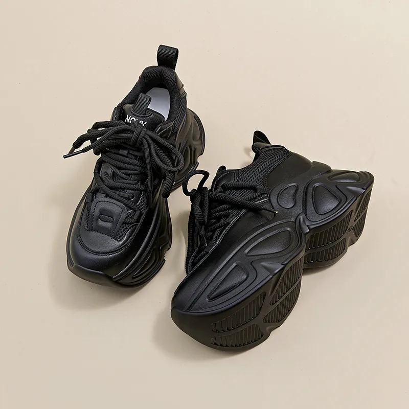 A Poinsettia Princess Low Top Chunky Sneakers Women's-11