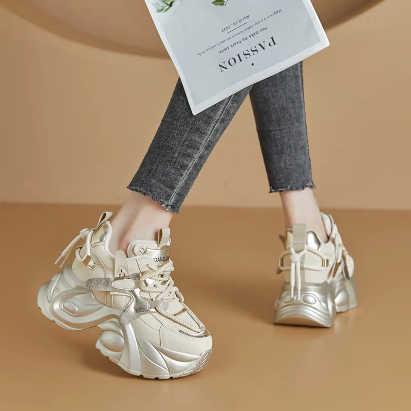 A Poinsettia Princess Low Top Chunky Sneakers Women's-6