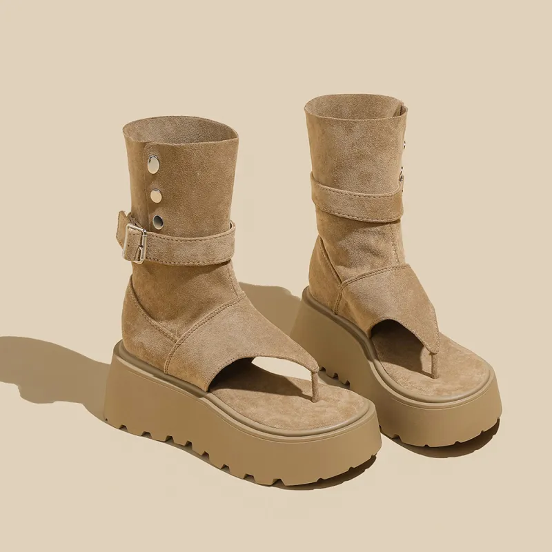 A Poinsettia Princess Roman Sandals Women's-1