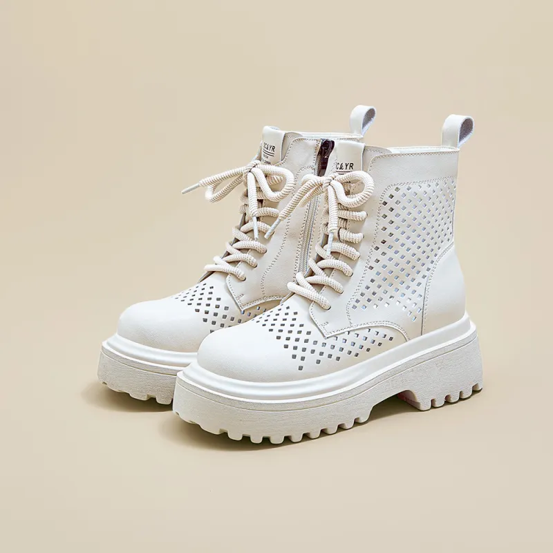 A Poinsettia Princess Ankle Boots Women's-3