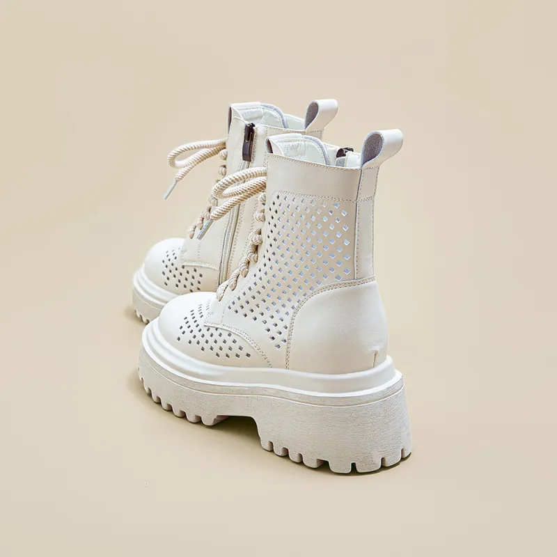 A Poinsettia Princess Ankle Boots Women's-4
