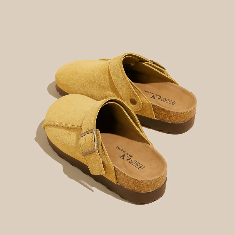 A Poinsettia Princess Closed Toe Slippers Women's-8