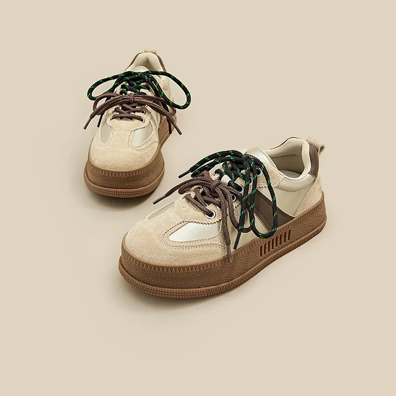 A Poinsettia Princess Low Top Skateboard Shoes Women's-7