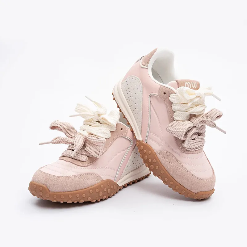 A Poinsettia Princess Slip Resistant Low Top Casual Shoes Women's-3