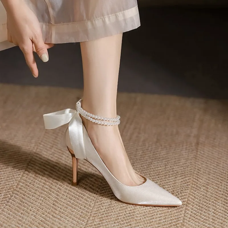 A Poinsettia Princess High Heels Women's-10