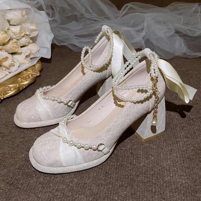 A Poinsettia Princess High Heels Women's-9