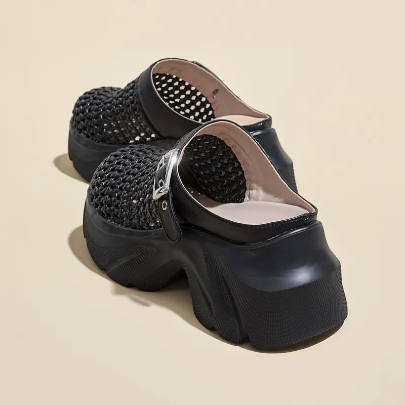 A Poinsettia Princess Closed Toe Slippers Women's-12