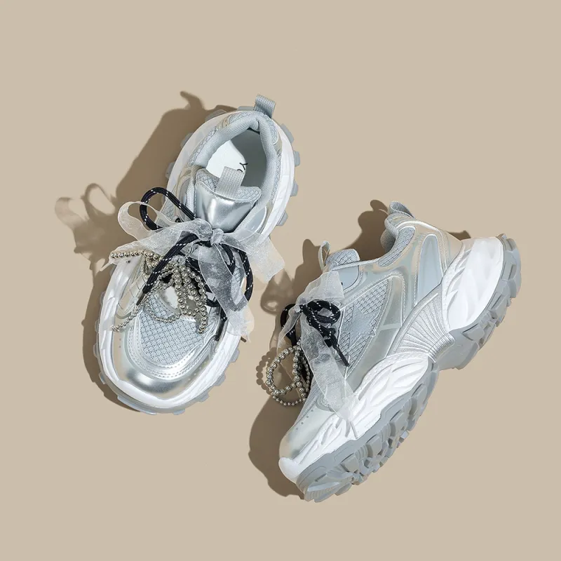 A Poinsettia Princess Chunky Sneakers Women's-7