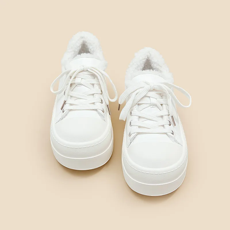 A Poinsettia Princess Skateboard Shoes Women's-10