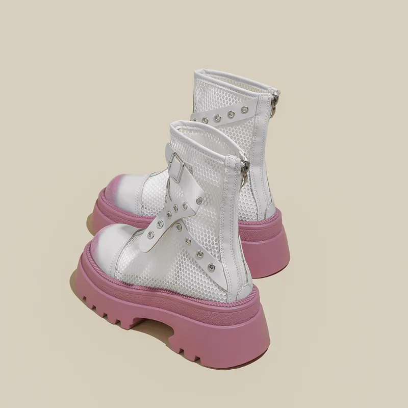 A Poinsettia Princess Ankle Boots Women's-7
