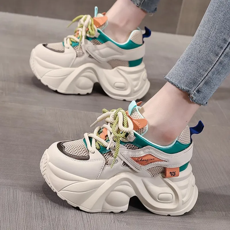 A Poinsettia Princess Chunky Sneakers Women's-15