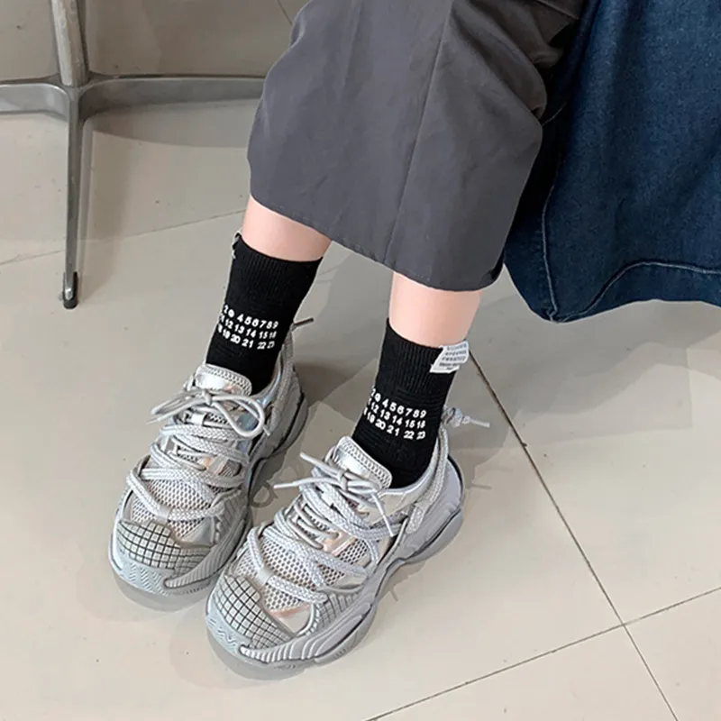 A Poinsettia Princess Anti Slip And Wear Resistant Breathable Low Top Chunky Sneakers Women's-4