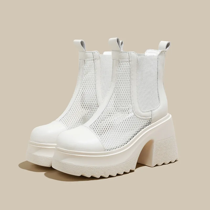 A Poinsettia Princess Ankle Boots Women's-4