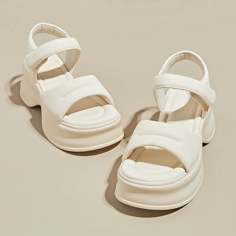 A Poinsettia Princess One Strap Sandals Women's-6
