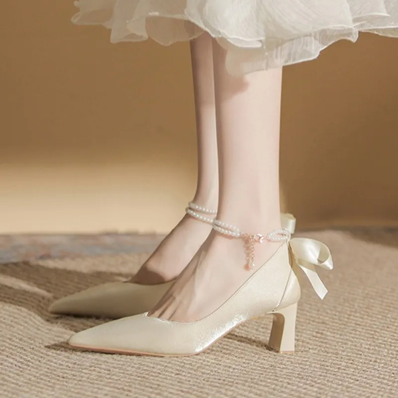 A Poinsettia Princess High Heels Women's-4