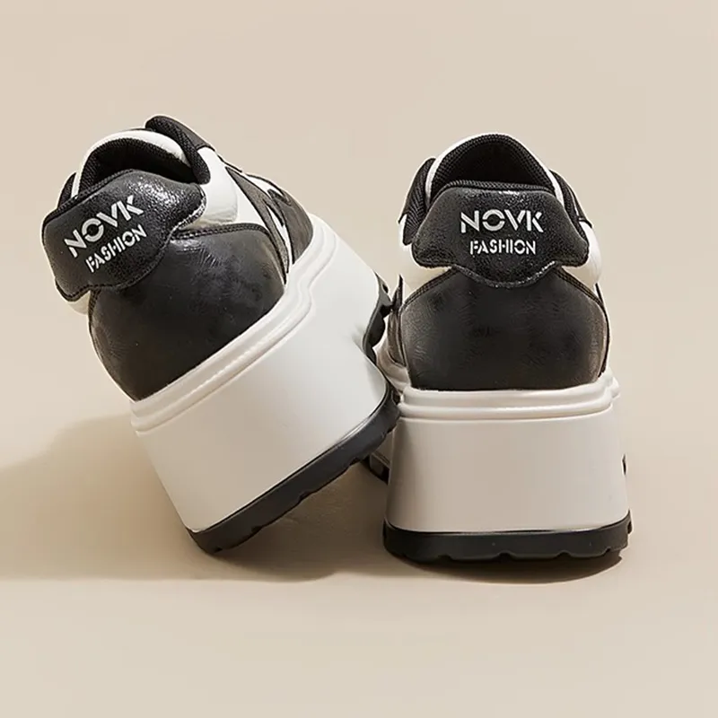 A Poinsettia Princess Skateboard Shoes Women's-13