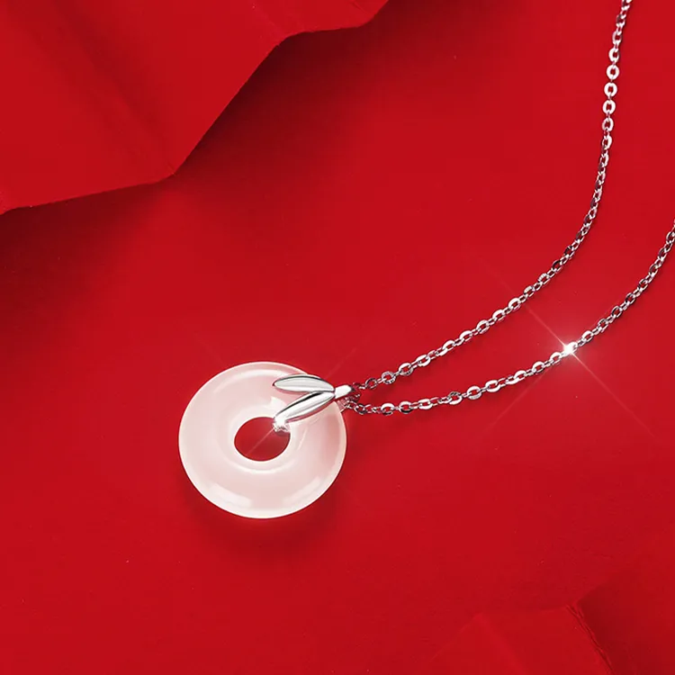 CHINA GOLD Chalcedony Necklaces Women's-1