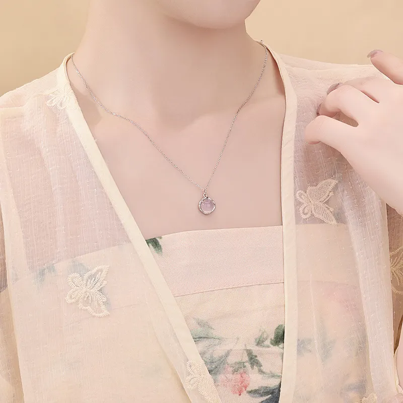 CHINA GOLD Chalcedony Necklaces Women's-17
