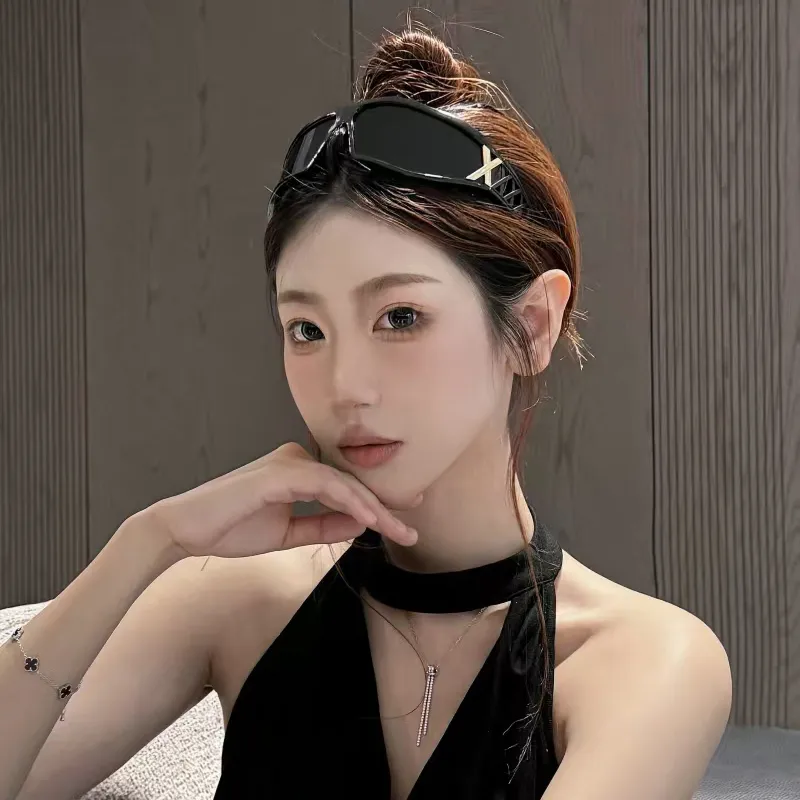 CYXUS PC Irregular Shape Sunglasses Women's-6