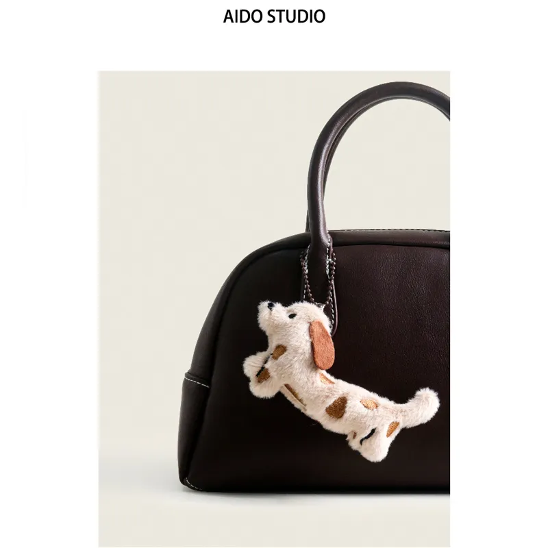 AIDO STUDIO Plush Pendants Unisex-1