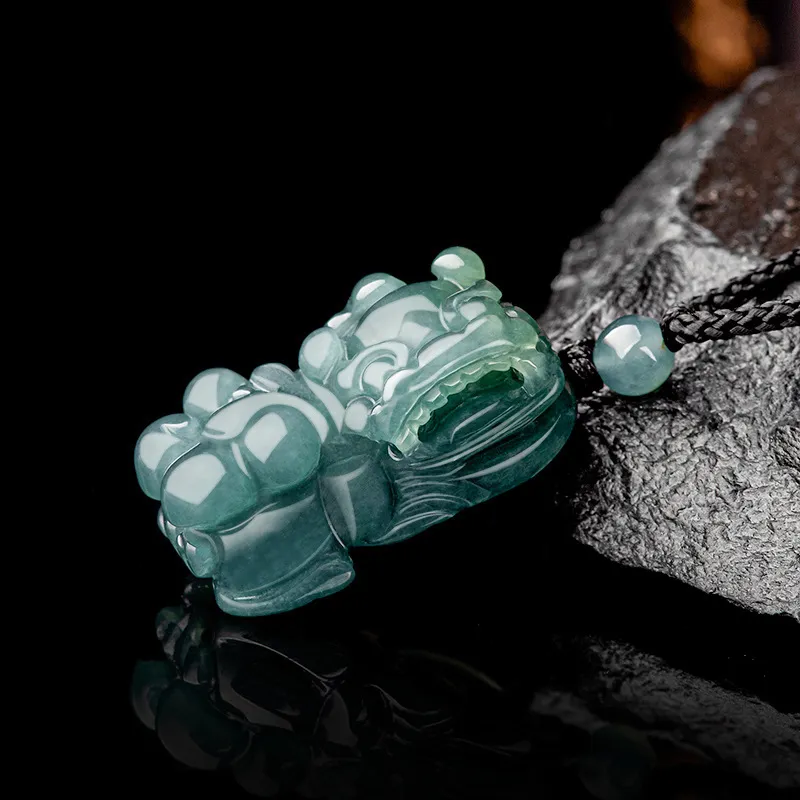 Green Craftsman Glutinous Jade Jadeite Pendants Unisex-3