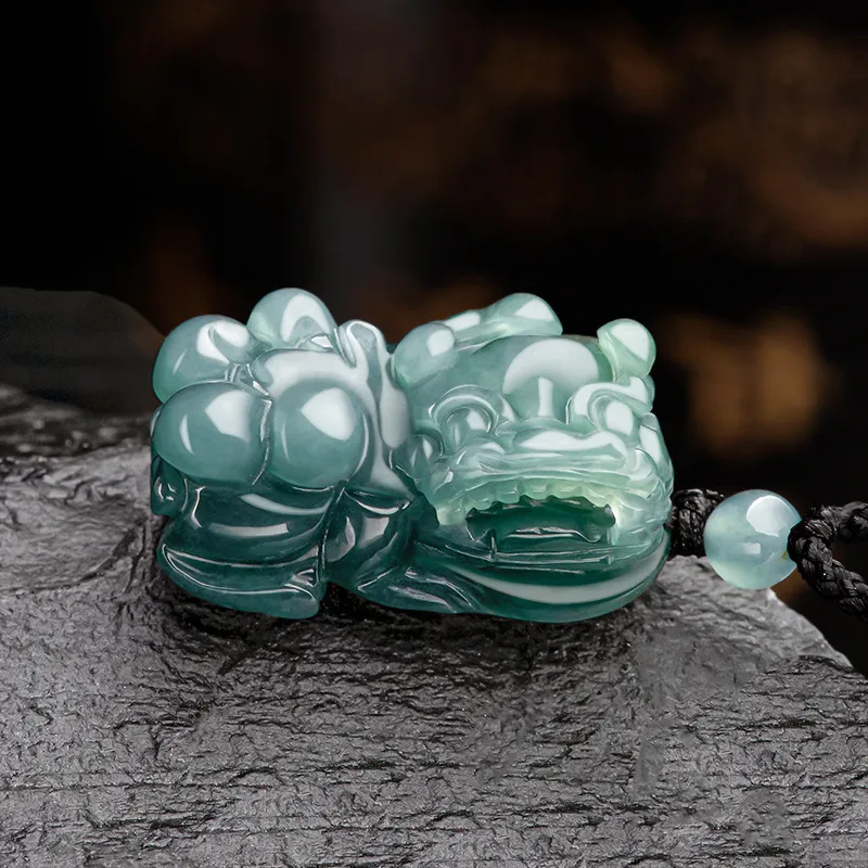 Green Craftsman Glutinous Jade Jadeite Pendants Unisex-2
