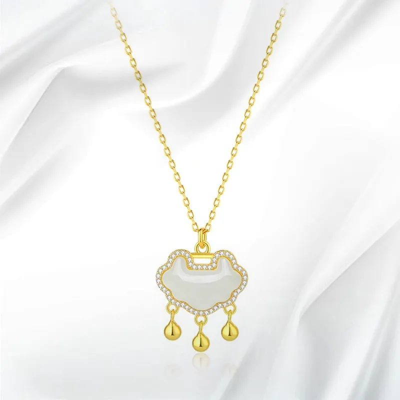 GIFU Aventurine Necklaces Women's-3