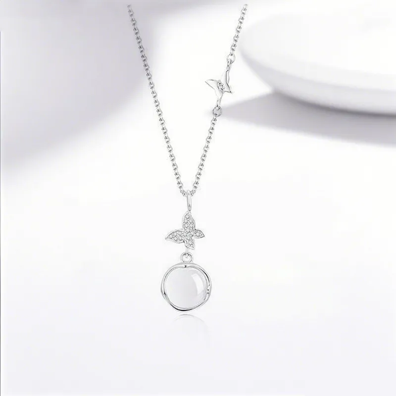 GIFU Chalcedony Jade Necklaces Women's-1