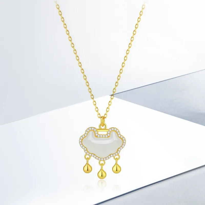 GIFU Aventurine Necklaces Women's-1