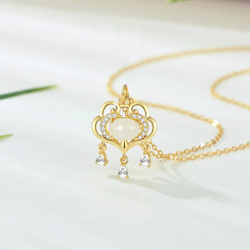GIFU Chalcedony Jade Necklaces Women's-3