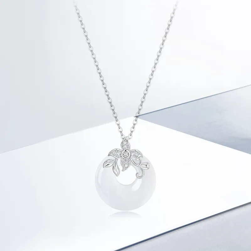 GIFU Chalcedony Jade Necklaces Women's-3