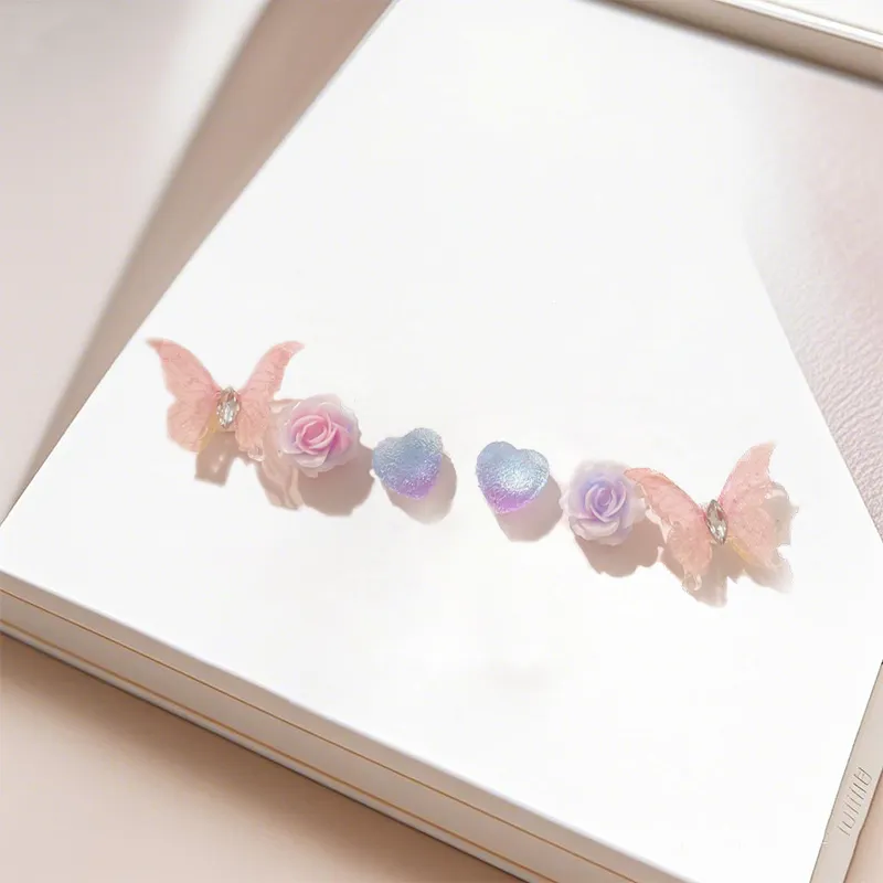 GIFU Alloy Stud Earrings Women's-1
