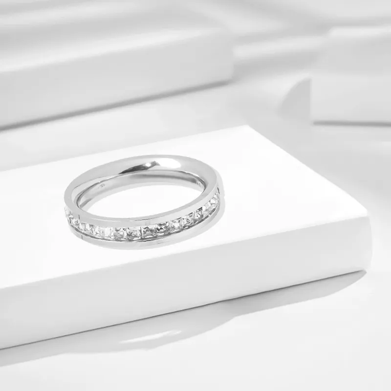 Muyan Titanium Steel Sparkling Single Breasted Ring Unisex-1