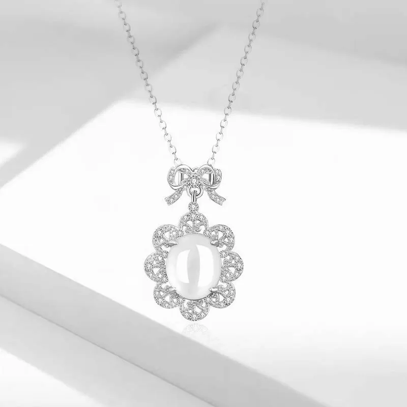 GIFU Chalcedony Jade Necklaces Women's-2