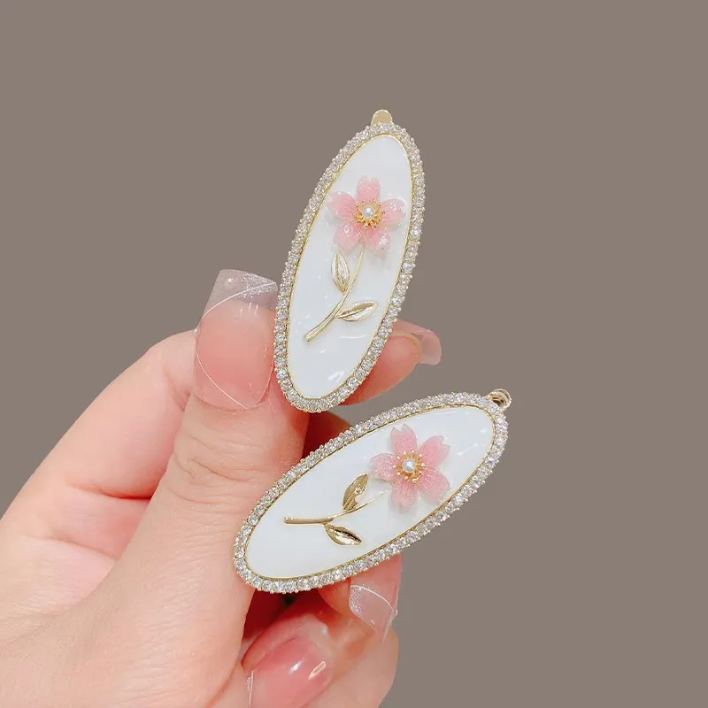 HMZ Hair Clips Women's-2