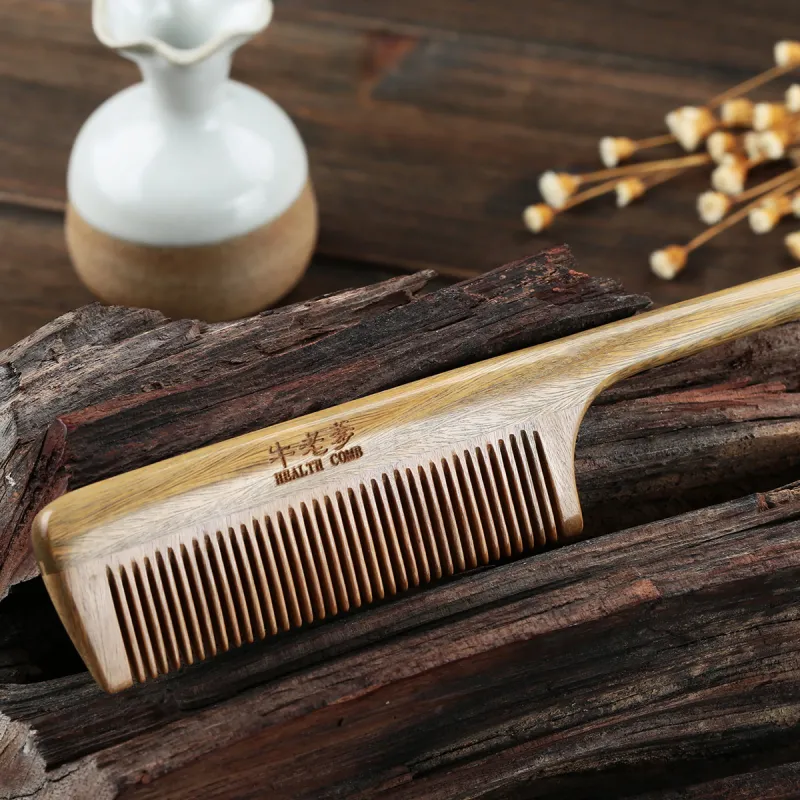 Cow Daddy Natural Material Green Sandalwood Wood Comb Household Plate Hairline Divider-2