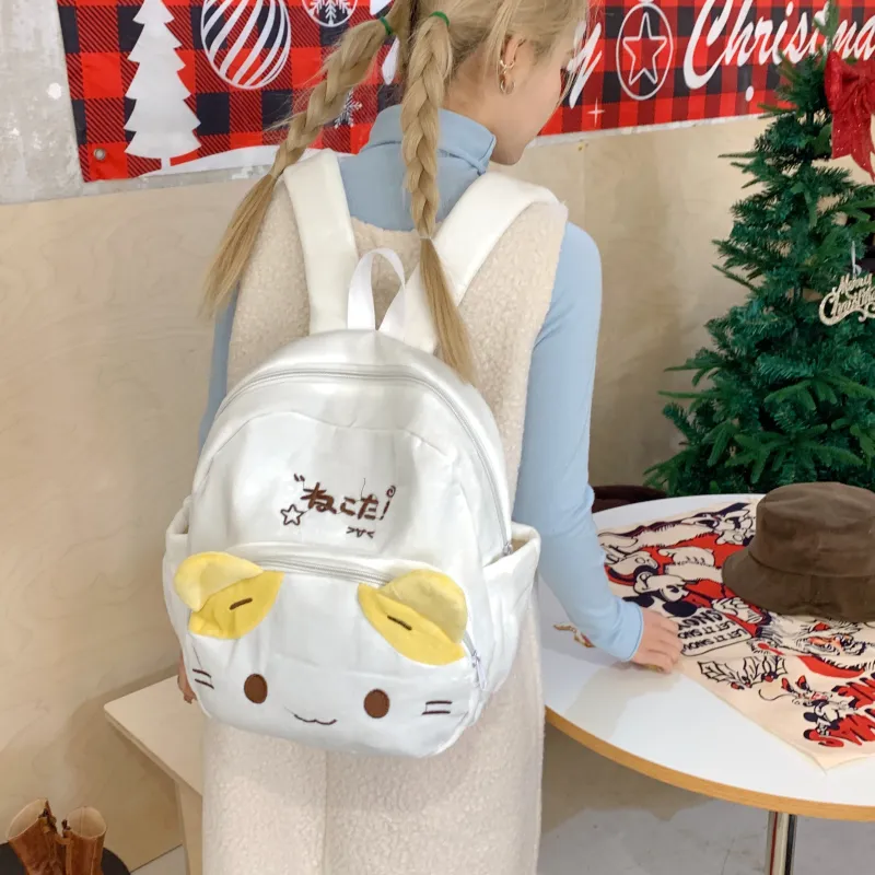 BRABOSTON Plush Backpack Regular Unisex White-4