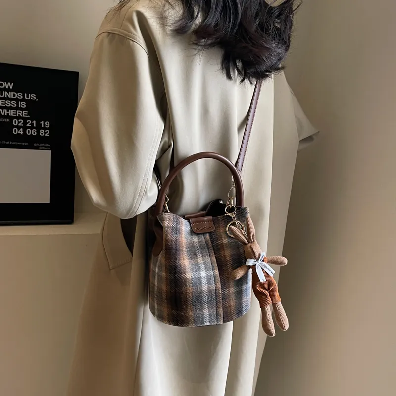 GOX Woolen Shoulder Bag, Handbag Women's Gray/Burgundy/Green-1