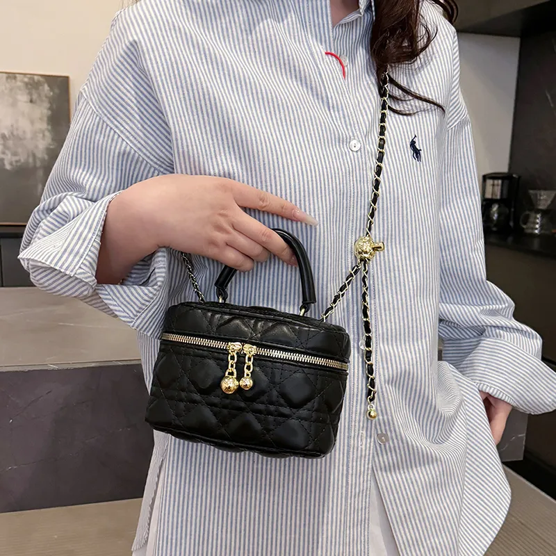 GOX PU Handbag Regular Women's Black/White-9