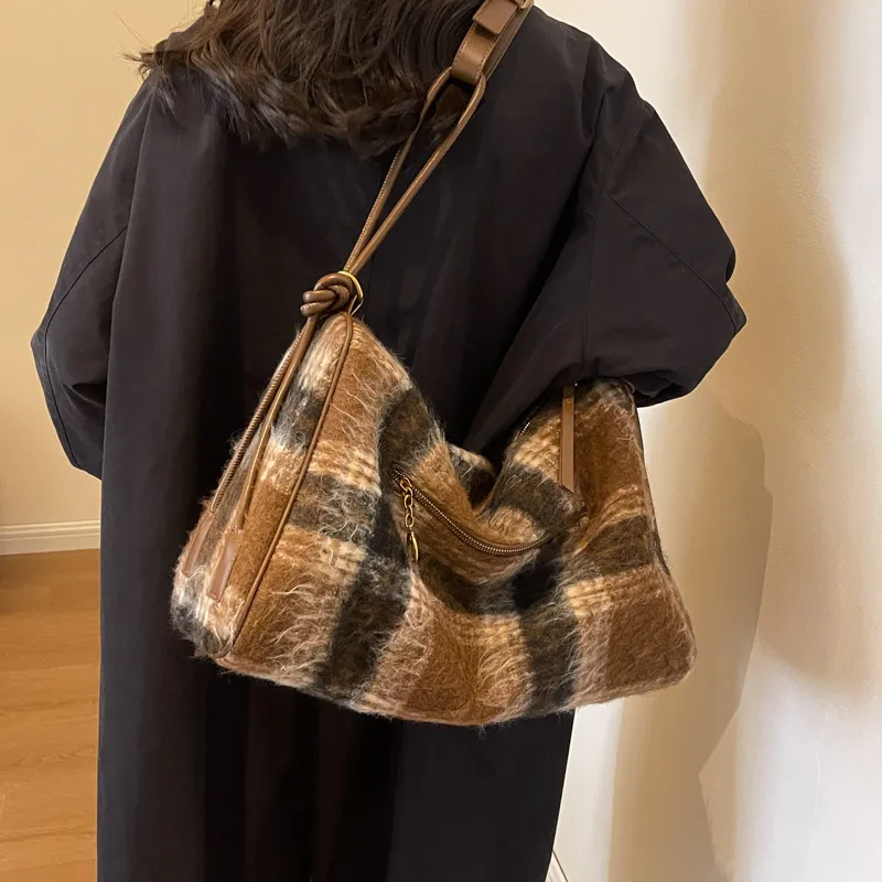 GOX Woolen Shoulder Bag, Crossbody Bag Women's Blue Plaid/Gray Plaid/Brown Plaid-17