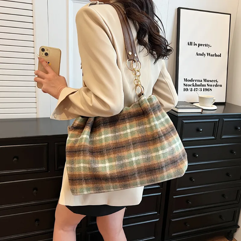 GOX Woolen Shoulder Bag Regular Women's Red Plaid/Green Plaid-11