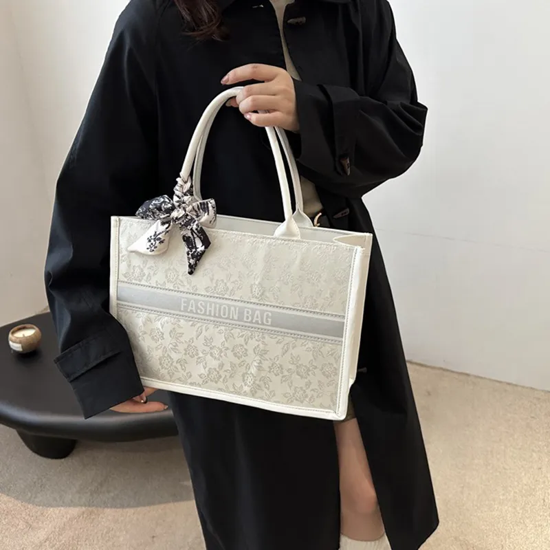 GOX PU Shoulder Bag, Handbag, Shoulder Bag Regular Women's White/Black/Silver/Pink-3
