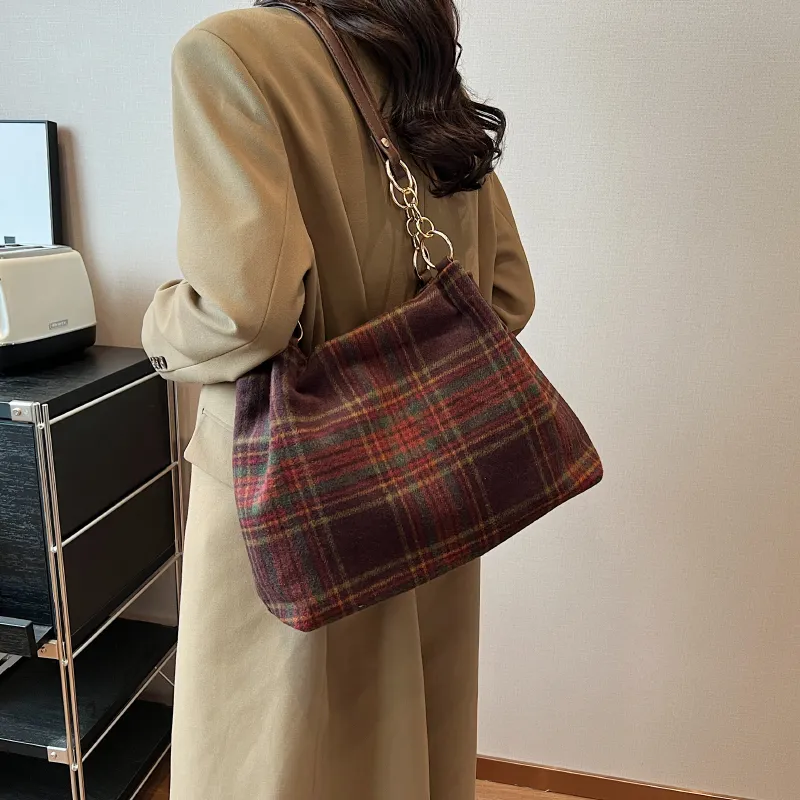 GOX Woolen Shoulder Bag Regular Women's Red Plaid/Green Plaid-5