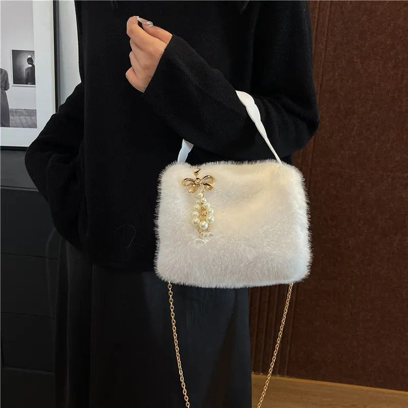 GOX Plush One Shoulder Handbag Regular Women's Multicolor-1