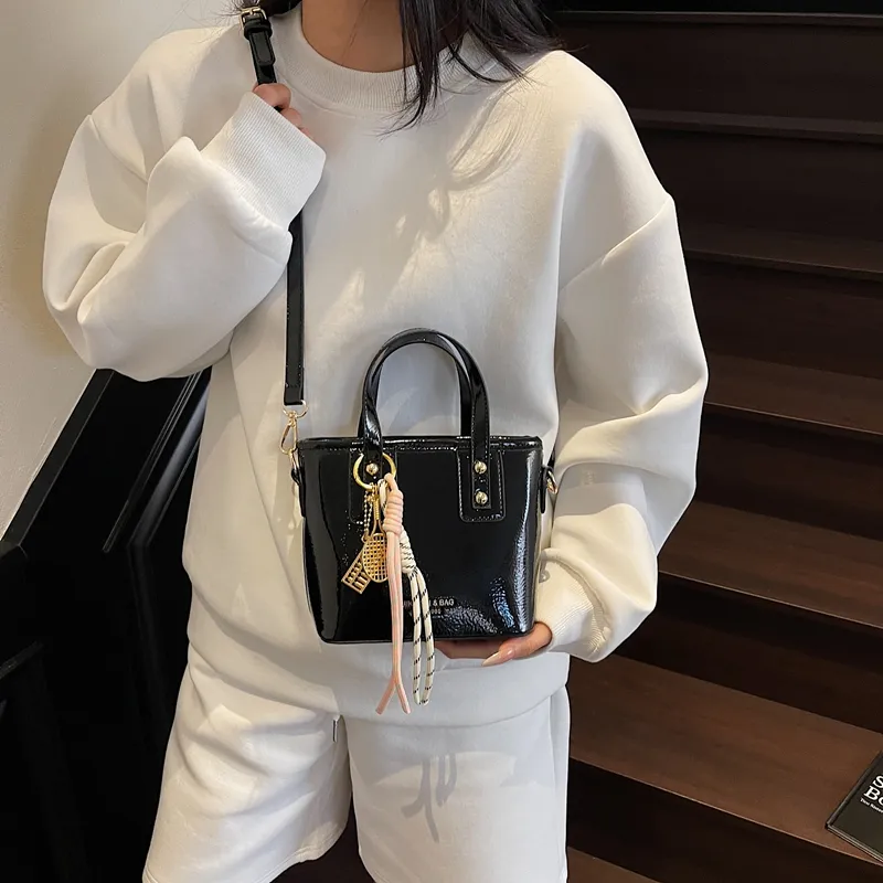 GOX PU Bucket Bag Handbag Women's Multicolor-11