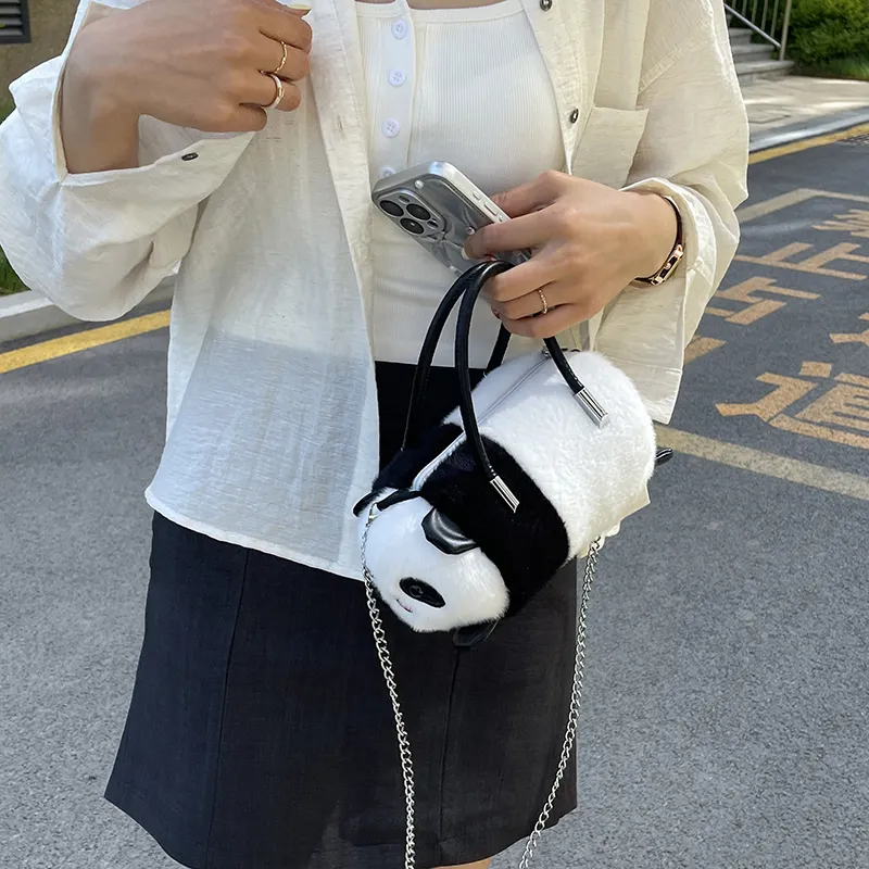 GOX Plush Shoulder Bag, Crossbody Bag, Handbag Regular Women's White/Black/Umber-8